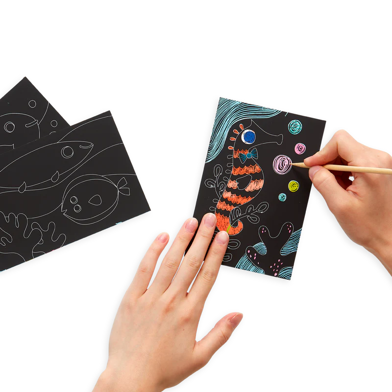 Mini Scratch & Scribble Art Kit: Friendly Fish