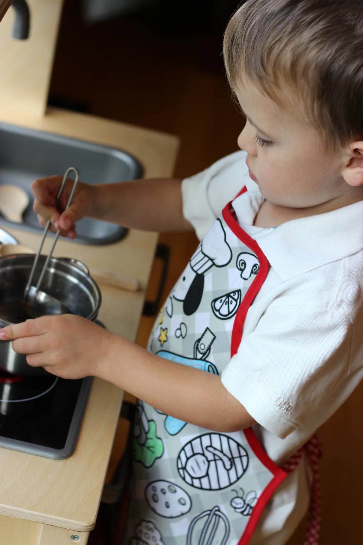 Color-An-Apron - Chef