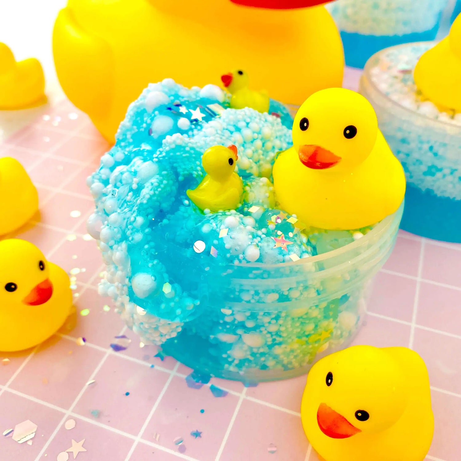 SQUEAKY CLEAN BUBBLE BATH SLIME - THE TOY STORE